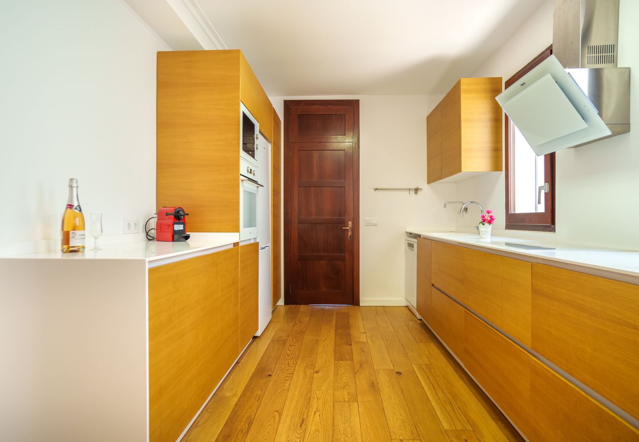 Apartamento en Alcúdia - PERICAS primera linea del mar de Alcudia, para 8, WiFi gratis