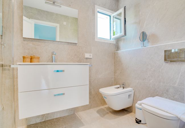 Villa en Alcúdia - Villa FISHERMAN para 6 personas en Alcudia. AC y WiFi gratis.