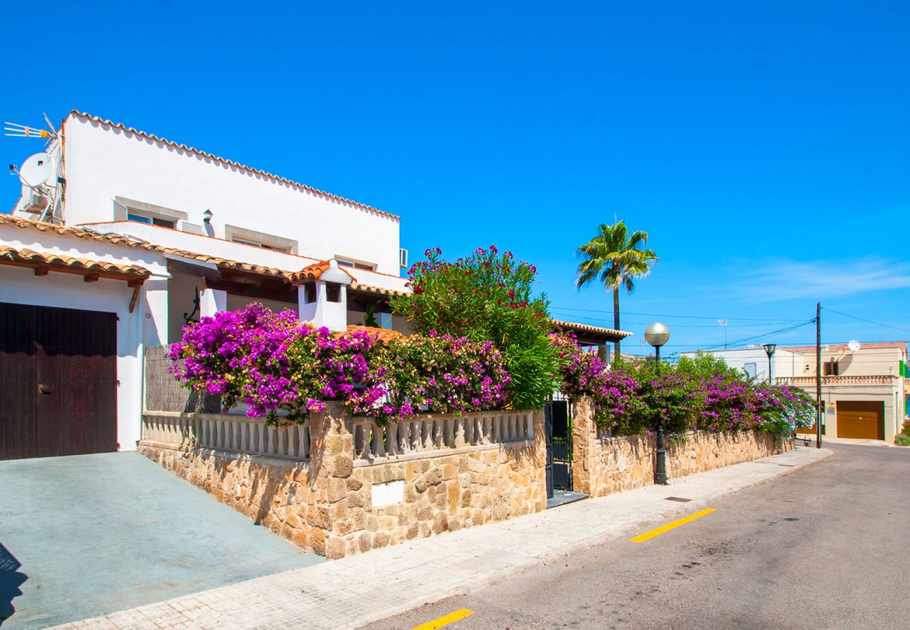 Villa en Alcúdia - Villa FISHERMAN para 6 personas en Alcudia. AC y WiFi gratis.