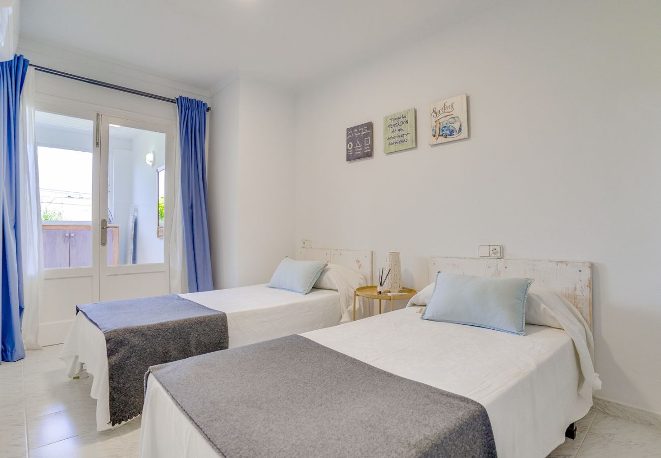 Villa en Alcúdia - Villa FISHERMAN para 6 personas en Alcudia. AC y WiFi gratis.