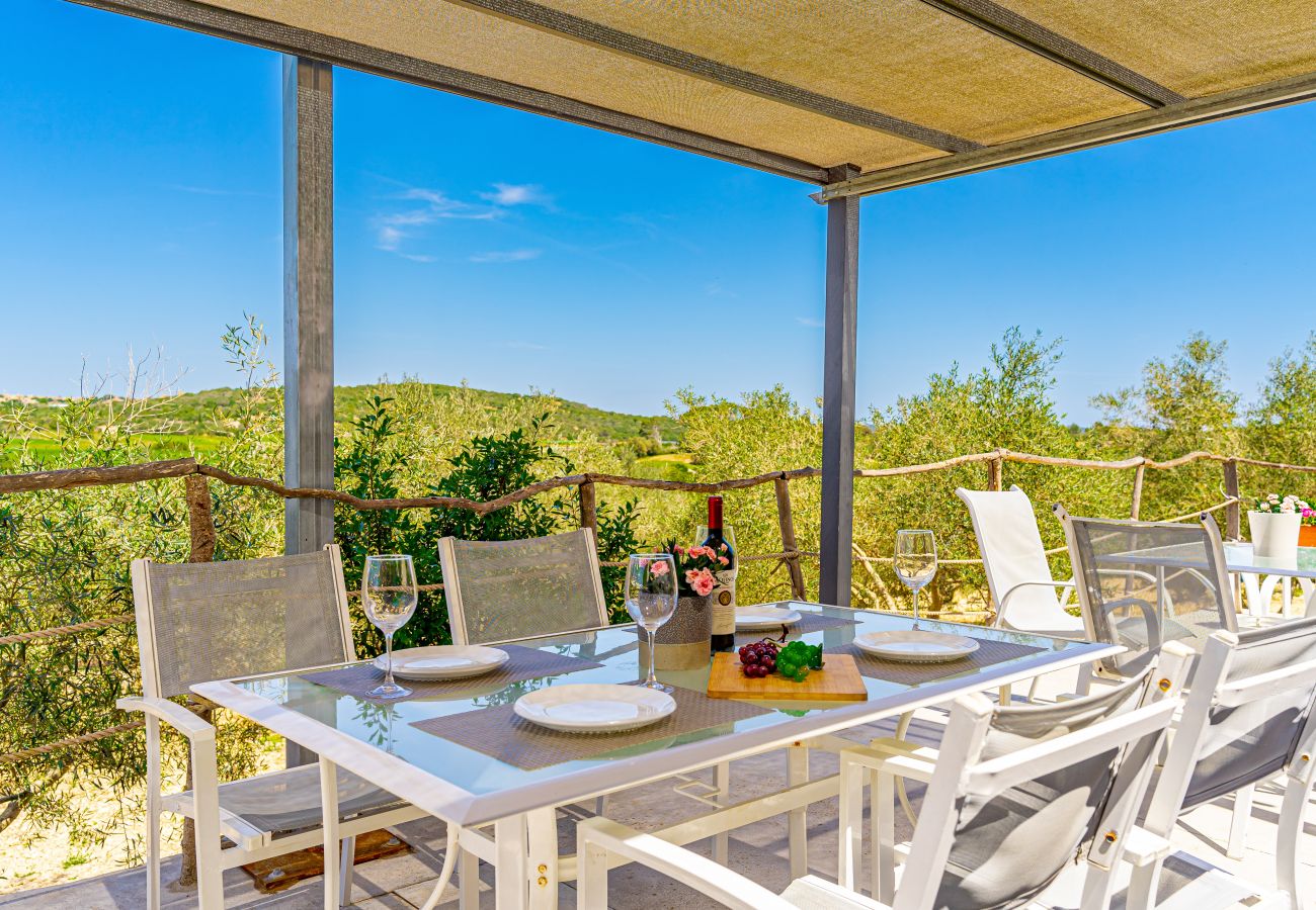 Finca en Sineu - CALUIX Finca para 8 , sol y relax en la naturaleza in Mallorca