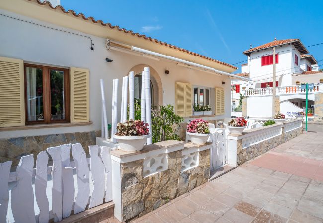 Villa en Port de Pollença - BAMBU Bonita casa para 6 personas en Puerto Pollensa, AC y WiFi Gratis