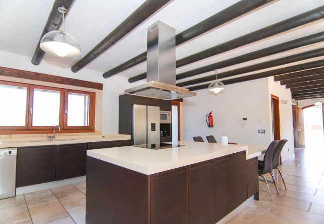 Finca en Sa Pobla - 140 Villa Son Ferragut VT/2073  by Mallorca Charm Finca en Sa Pobla - 140 Villa Son Ferragut VT/2073  by Mallorca Charm