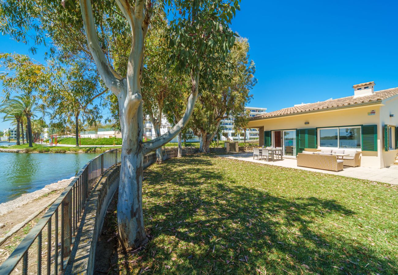 Villa en Alcúdia - E117 El Lago by Mallorca Villa Selection