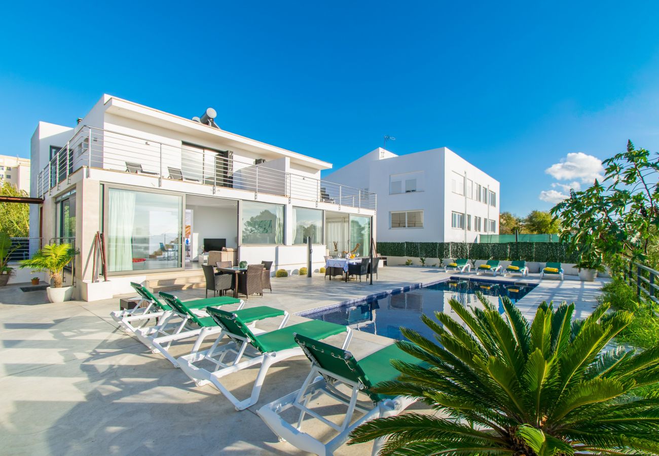 Villa en Playa de Muro - Lake Village (080)