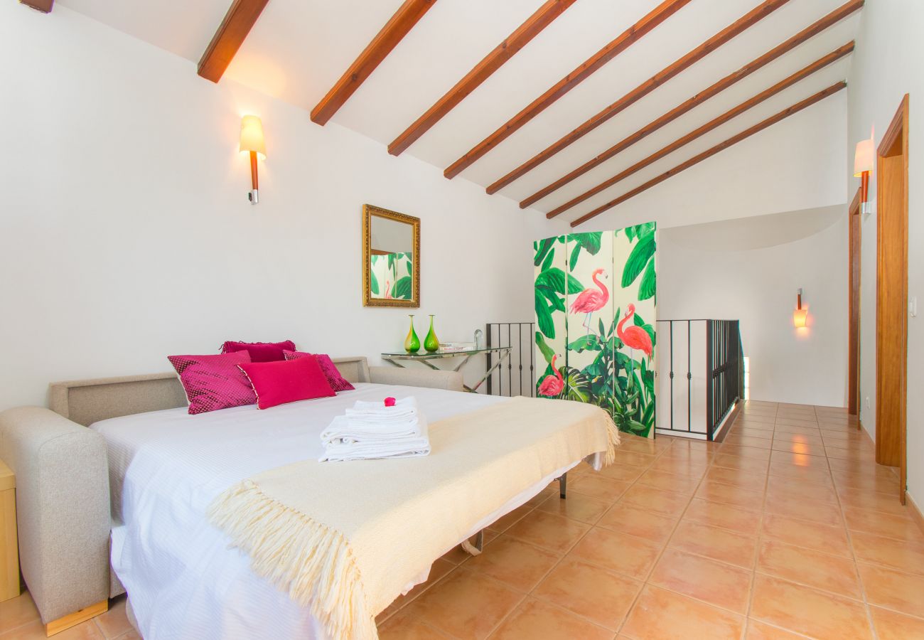 Casa adosada en Cala Romantica - Casa Alegria 4+2 Casa a 350m de Cala Romantica para 4+2 personas