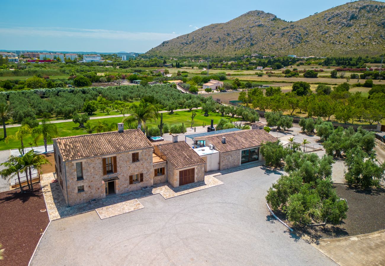 Villa en Alcúdia - CAN OLIVA Meravillosa y moderna finca para 8 con piscina Alcudia