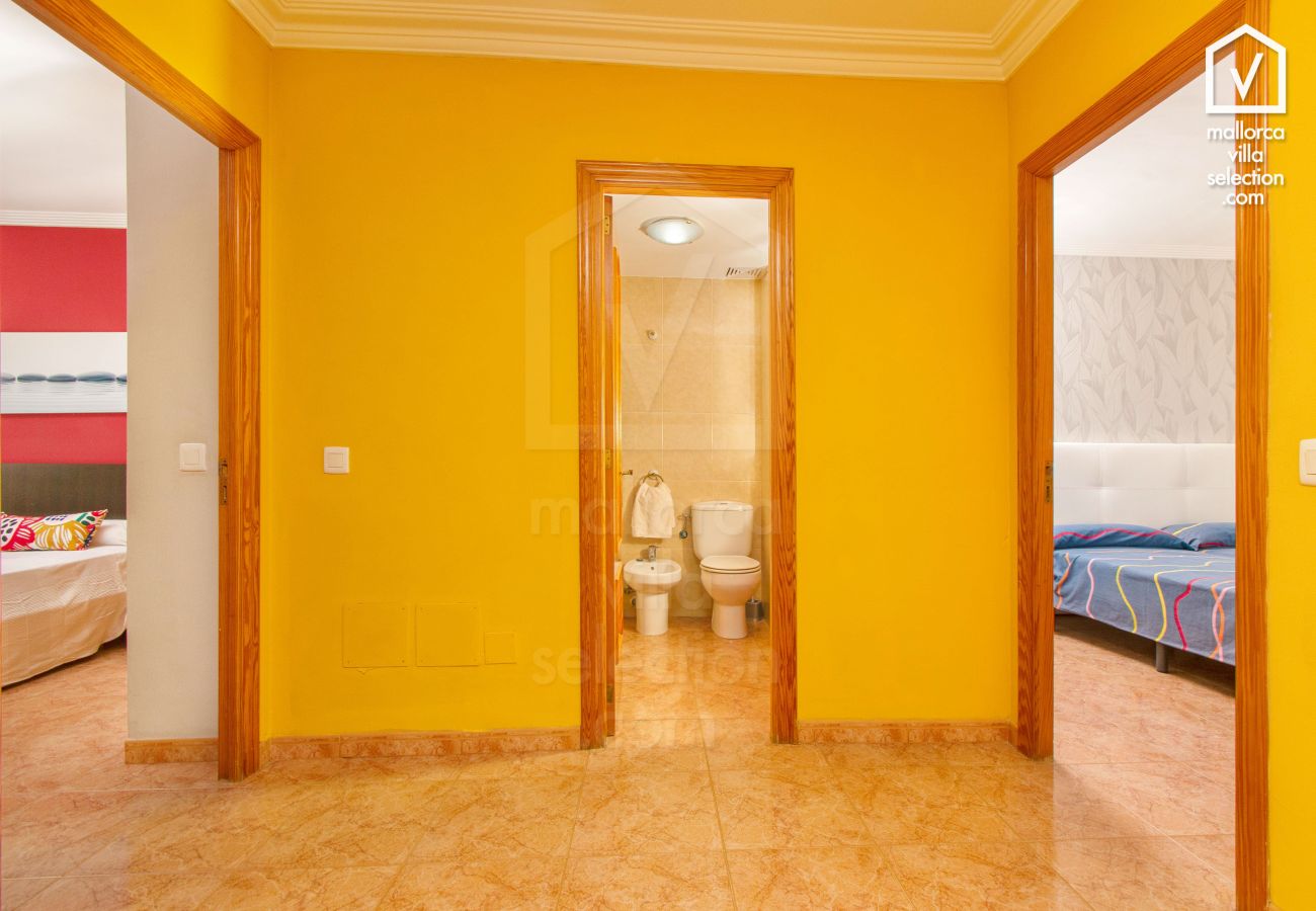 Casa adosada en Alcúdia - Maristany en Alcudia para 6 a 350m de la playa AC, Wi Fi