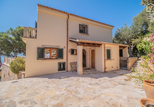 Casa en Alcúdia - Tres Pinos para 6 con piscina en Alcanada / Alcudia