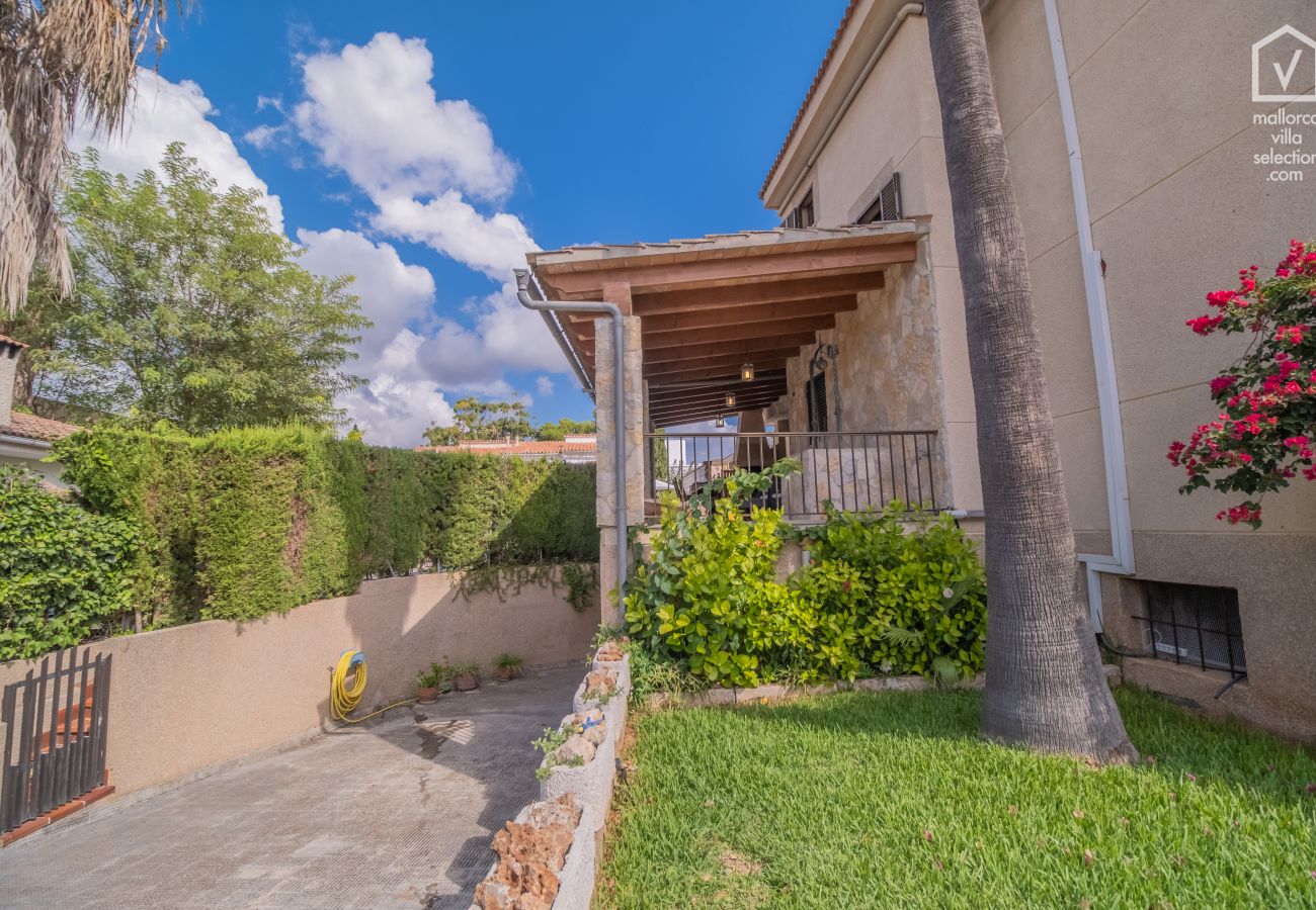 Casa en Alcúdia - Gaviotas para 6 en Alcudia a 350 de la playa con piscina