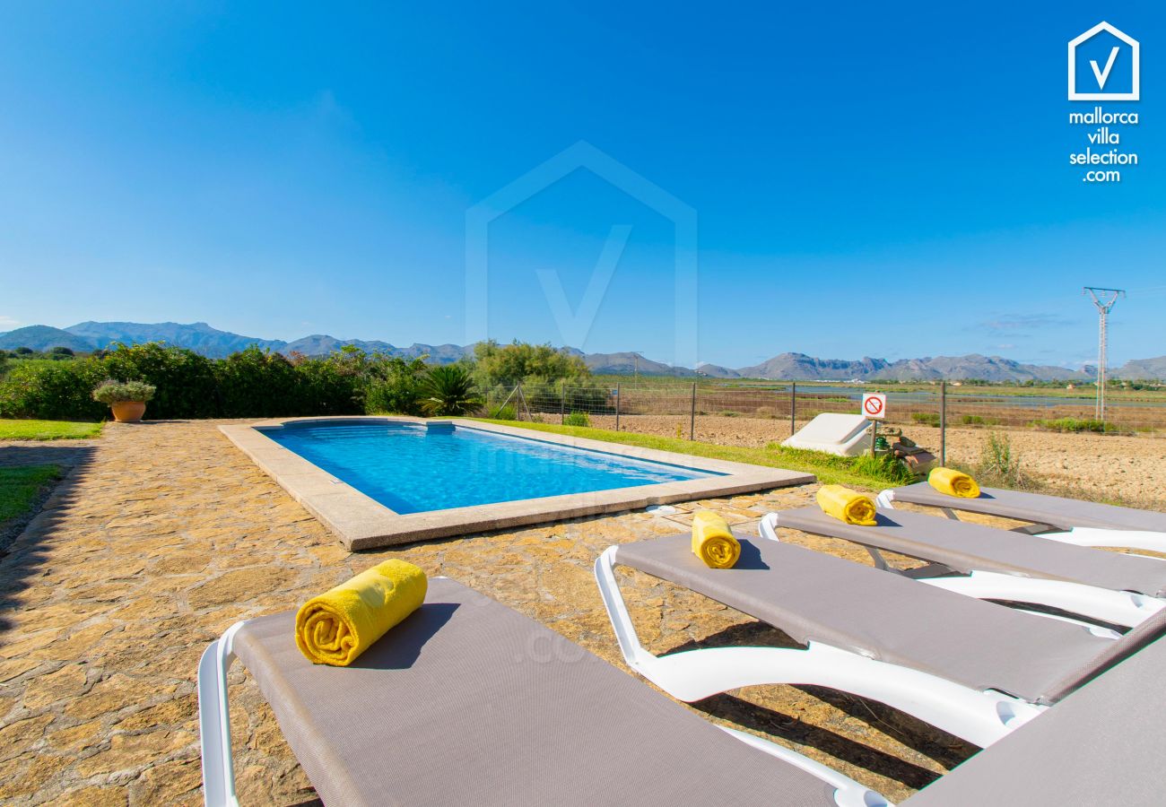Villa en Alcúdia - Finca ALBUFERETA para 4 con piscina y vistas en Alcudia