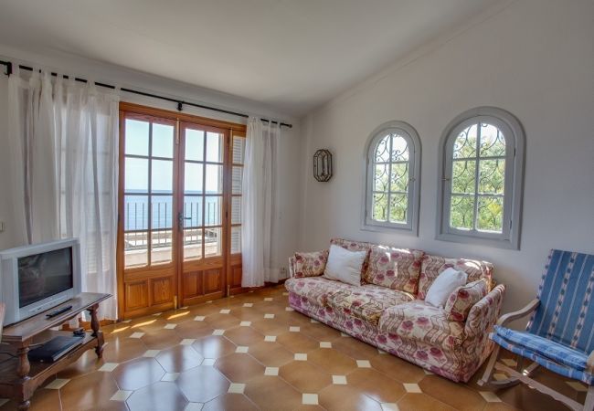 Villa en Capdepera - Ran de Mar - Villa en Cala Ratjada para 10 personas con vistas al mar