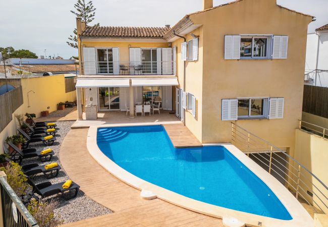 Casa en Alcúdia - CAN CURT para 9 con piscina en Alcudia cerca de la playa