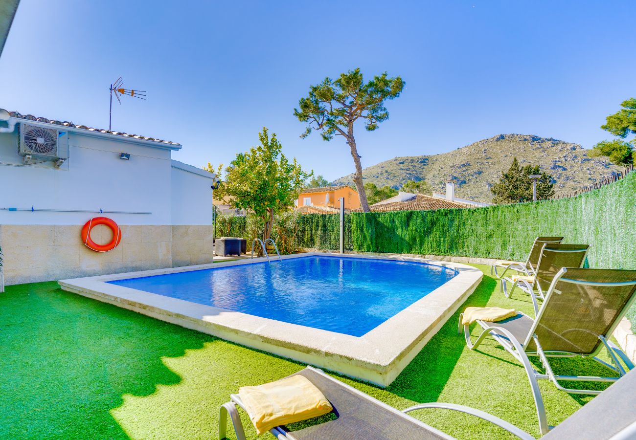 Casa en Alcúdia - Casa BLANCA Alcudia a 500m de la playa para 8 personas con piscina