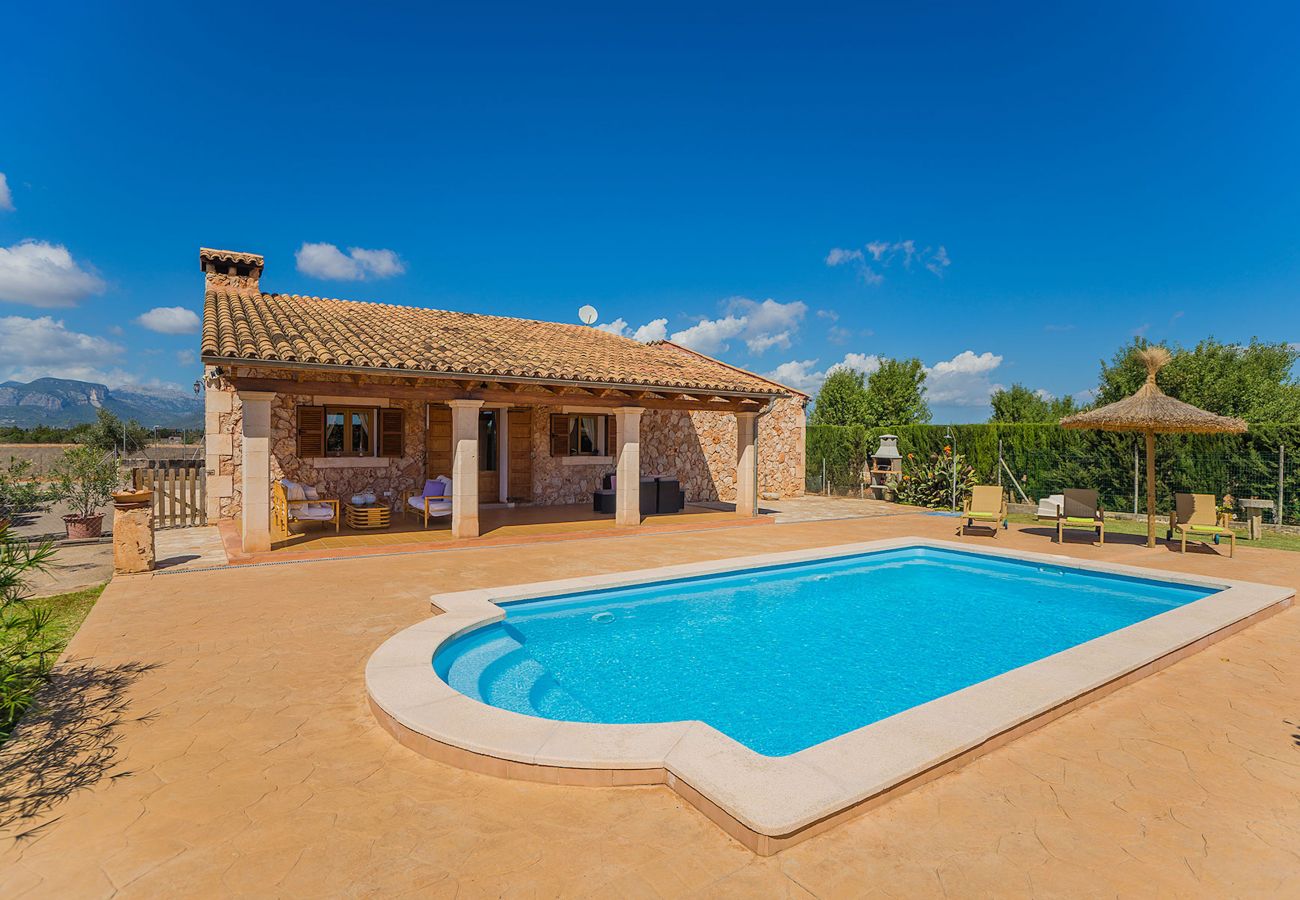 Villa en Sencelles - GRAU PETIT Villa de piedra natural con piscina y Wi-Fi 