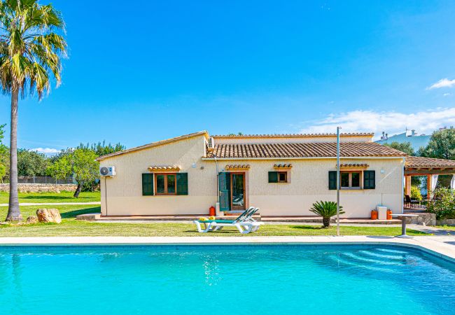 Villa en Alcúdia - GALLINA finca con piscina para 8 personas en Alcudia