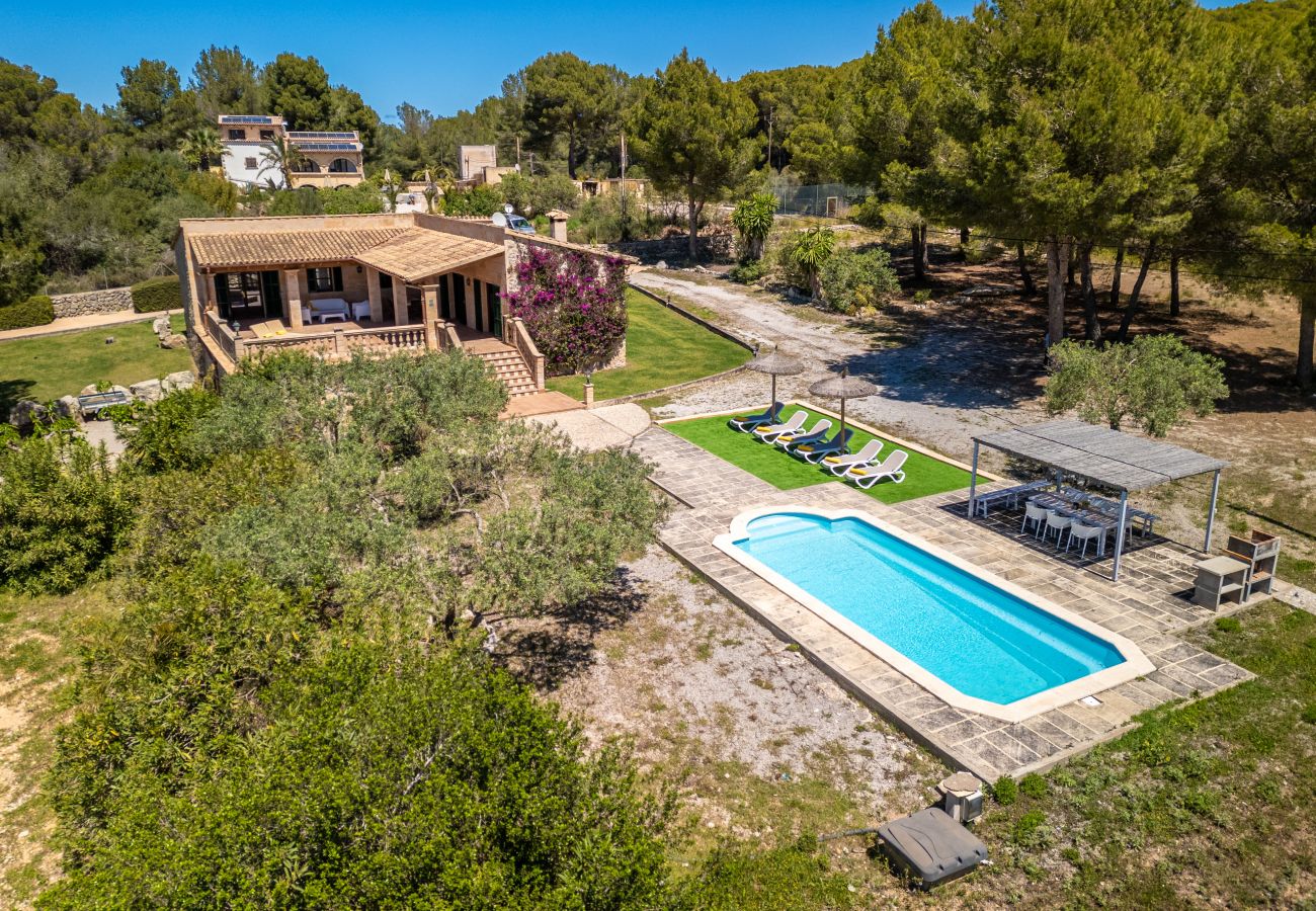 Finca en Capdepera - AGUILA Finca para 6 con piscina en Cala Mesquida