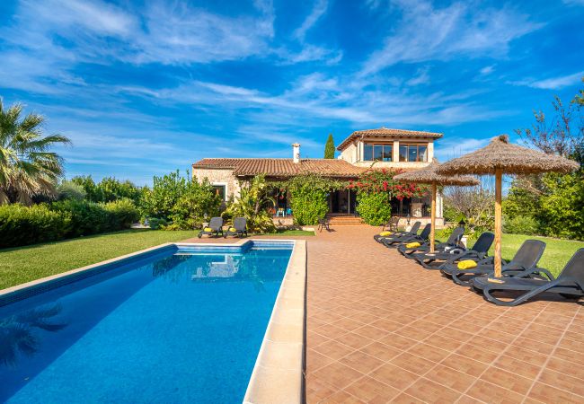 Villa en Alcúdia - Can Torretes Alcudia para 8 con piscina a poco metros del pueblo 