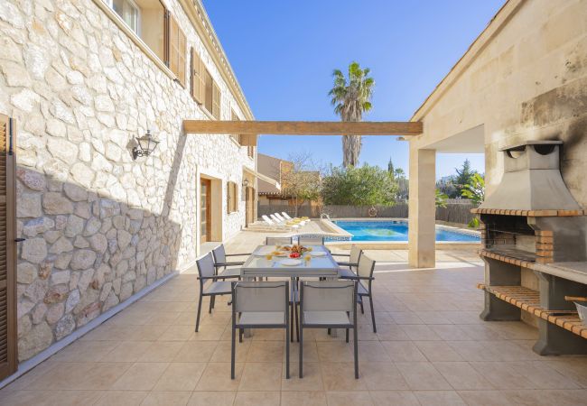 Casa en Alcudia para 8 con piscina