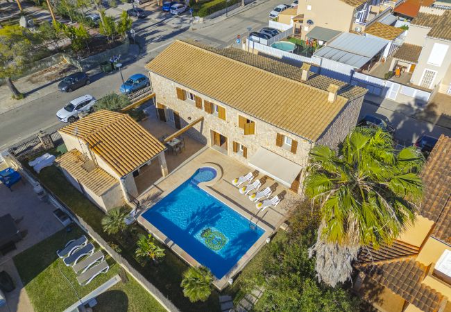 Casa en Alcudia para 8 con piscina