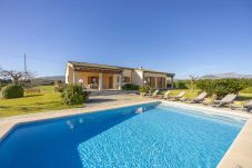 Villa en Alcúdia - Els Evols para 6 con piscina entre...