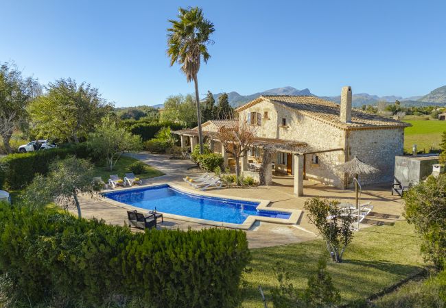 Villa en Alcúdia - Finca Can Soler 2 para 8 con piscina, bbq, wi fi gratis