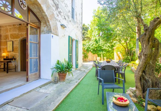 Casa en Mancor de la Vall - Ca Ses Monges Casa mallorquina para 10 con piscina en Mancor de la Vall