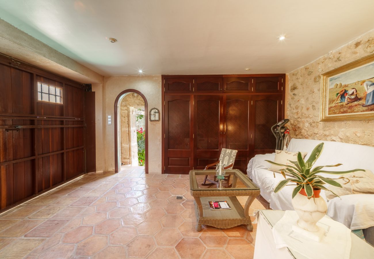 Casa adosada en Ariany - Ca na Sabatera Encantadora Casa Adosada con Piscina Privada en Ariany