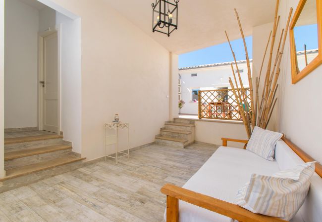 Villa in Alcudia - LA CALMA für 6 bis 1 m vom Meer in Alcudia