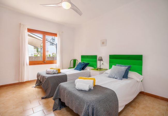 Villa in Playa de Muro - REUS für 8 Personen in 260m Entfernung vom Strand in Playa de Muro