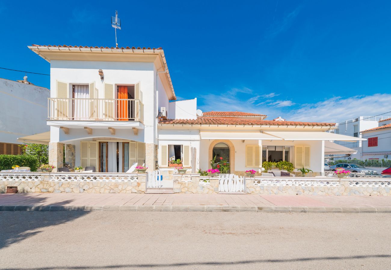 Villa in Port de Pollença - HIBISCUS Schönes Haus für 6 Personen in Puerto Pollensa