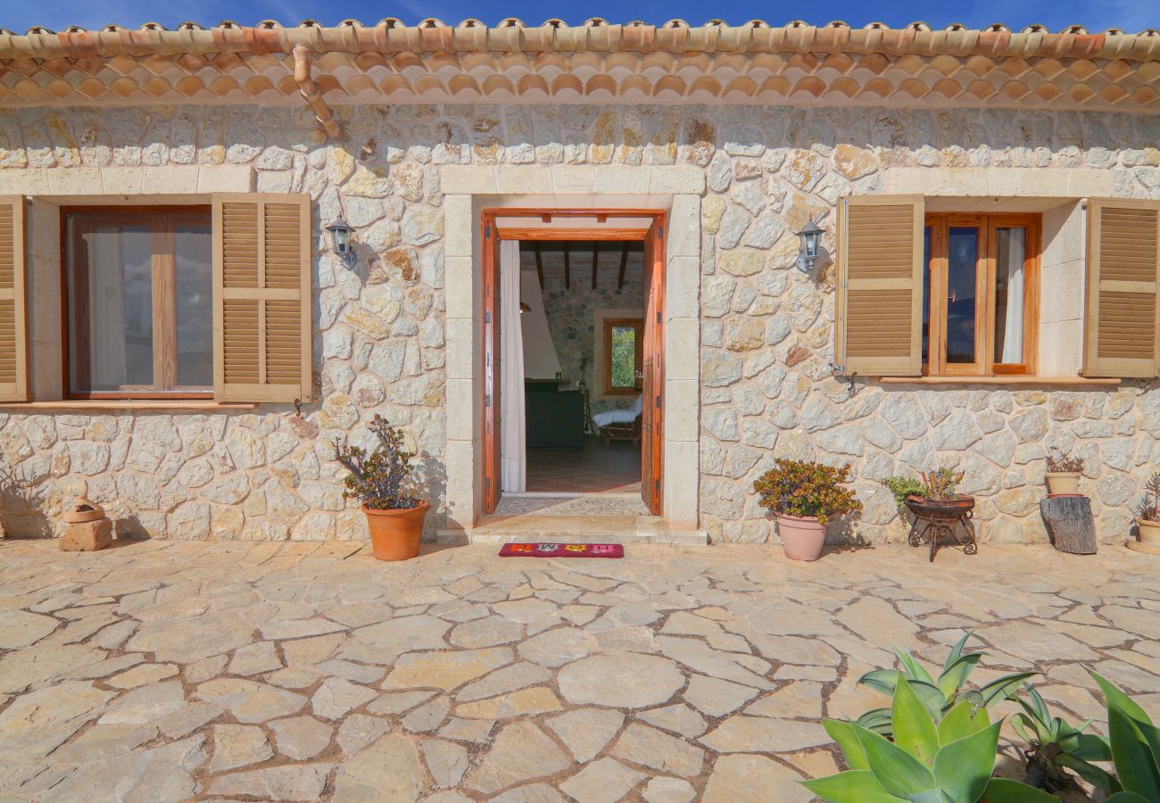 Finca in Llubi - 137 Finca Son Bernat ETV/9442 by Mallorca Charme