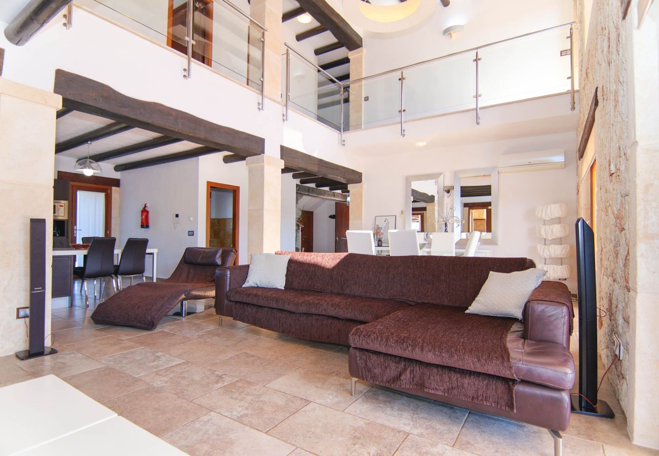 Finca in Sa Pobla - 140 Villa Son Ferragut VT/2073  by Mallorca Charm Finca in Sa Pobla - 140 Villa Son Ferragut VT/2073  by Mallorca Charm