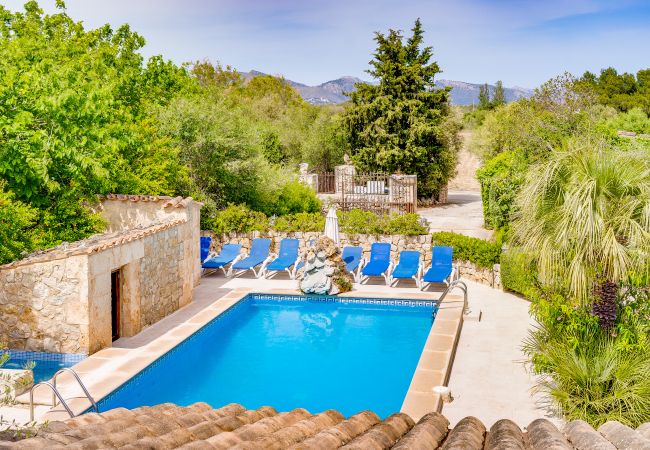 Villa in Alcudia - LORENZO Finca für 9 mit pool nur 4,5 km zum Meer