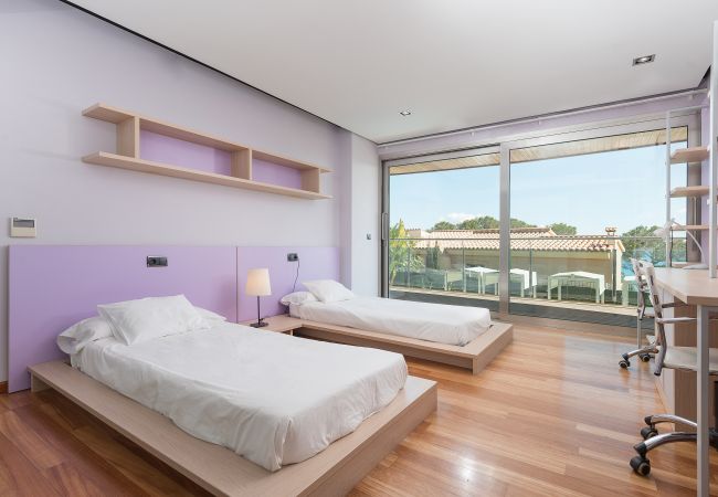 Villa in Alcúdia - E127 Miramar by Mallorca Villa Selection Villa in Alcúdia - E127 Miramar by Mallorca Villa Selection