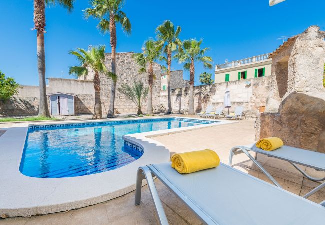 Ferienhaus in Maria de la salut - SA VERDERA Dorfhaus für 10 Personen in Maria de la Salut