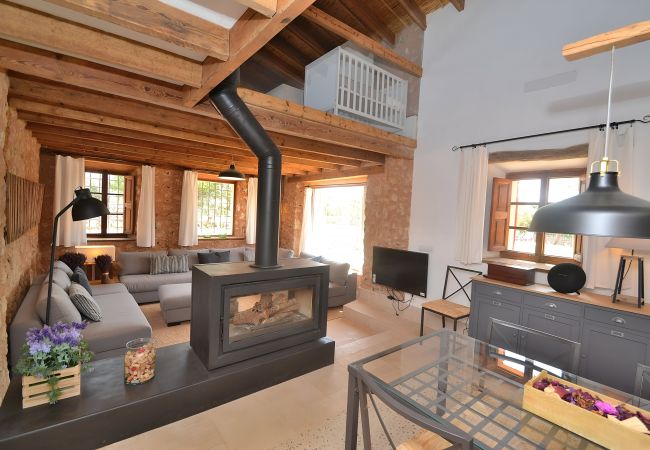 Landhaus in Llubi - 005 Finca Can Cortana ETV/7345 by Mallorca Cha Landhaus in Llubi - 005 Finca Can Cortana ETV/7345 by Mallorca Cha