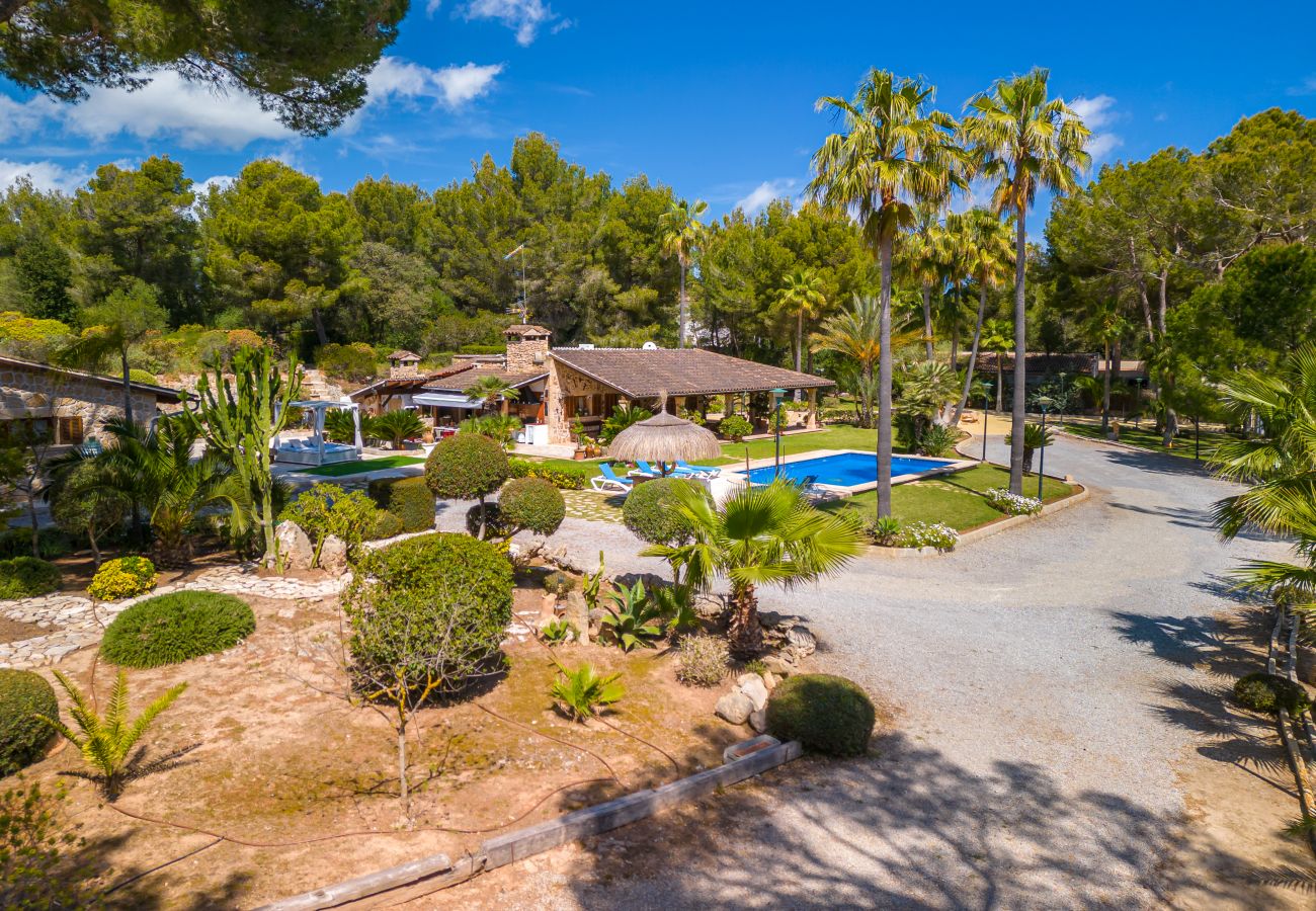 Finca in Alcudia - BON PAS Finca für 6 nur 250 Meter vom Strand entfernt