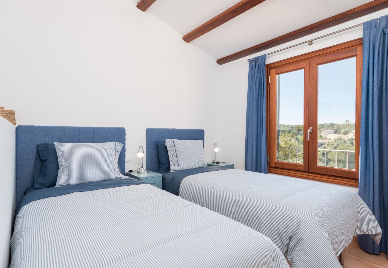 Stadthaus in Cala Romantica - Casa Goldi Haus 350mtr vom Strand für 4 Personen
