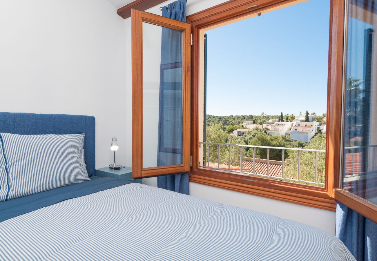Stadthaus in Cala Romantica - Casa Goldi Haus 350mtr vom Strand für 4 Personen