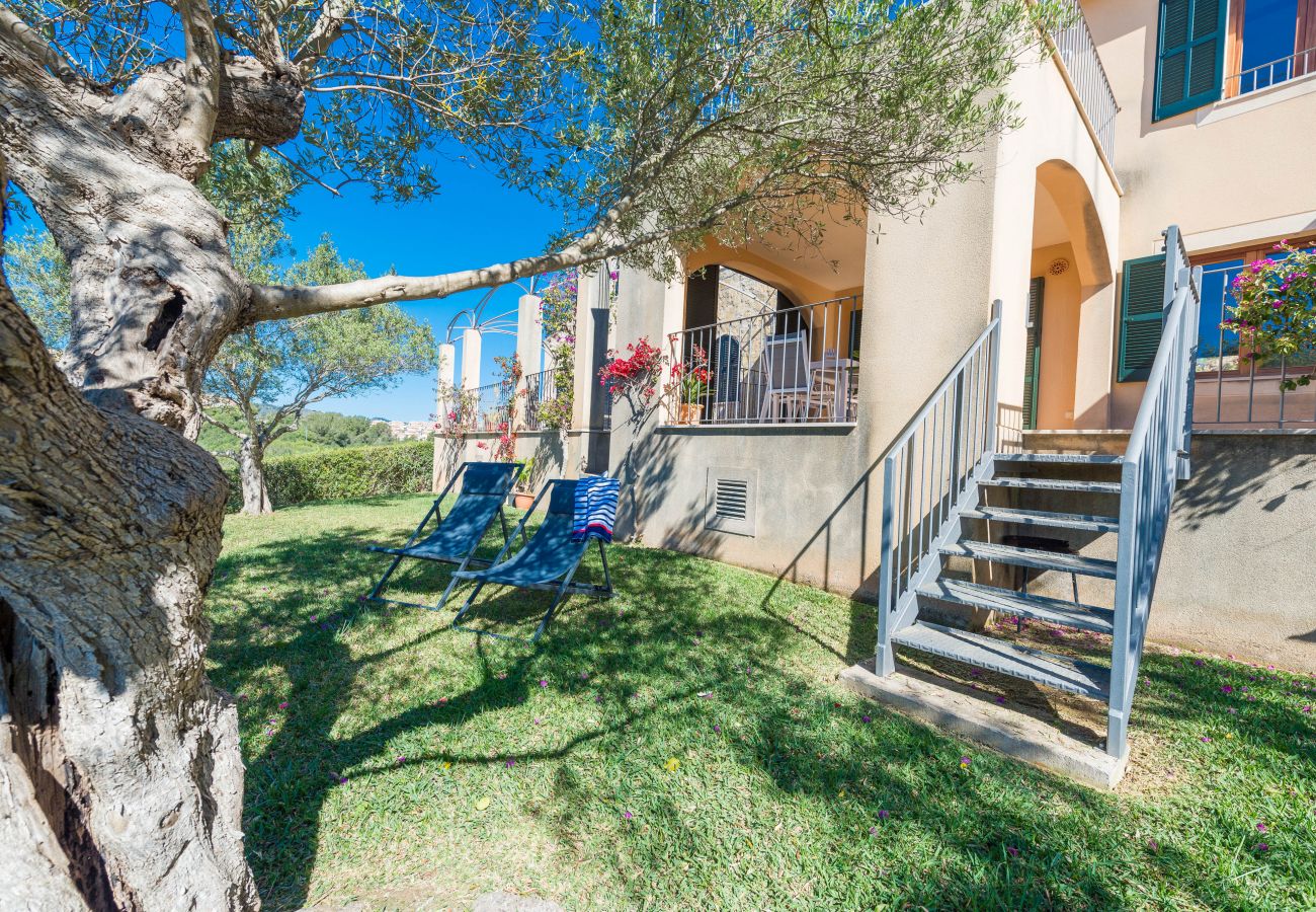 Stadthaus in Cala Romantica - Casa Goldi Haus 350mtr vom Strand für 4 Personen