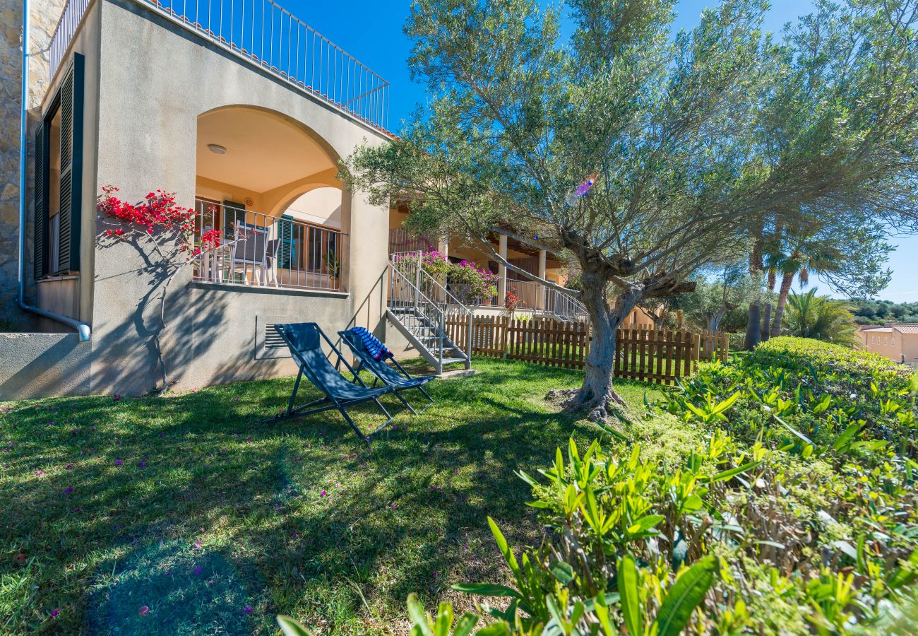 Stadthaus in Cala Romantica - Casa Goldi Haus 350mtr vom Strand für 4 Personen