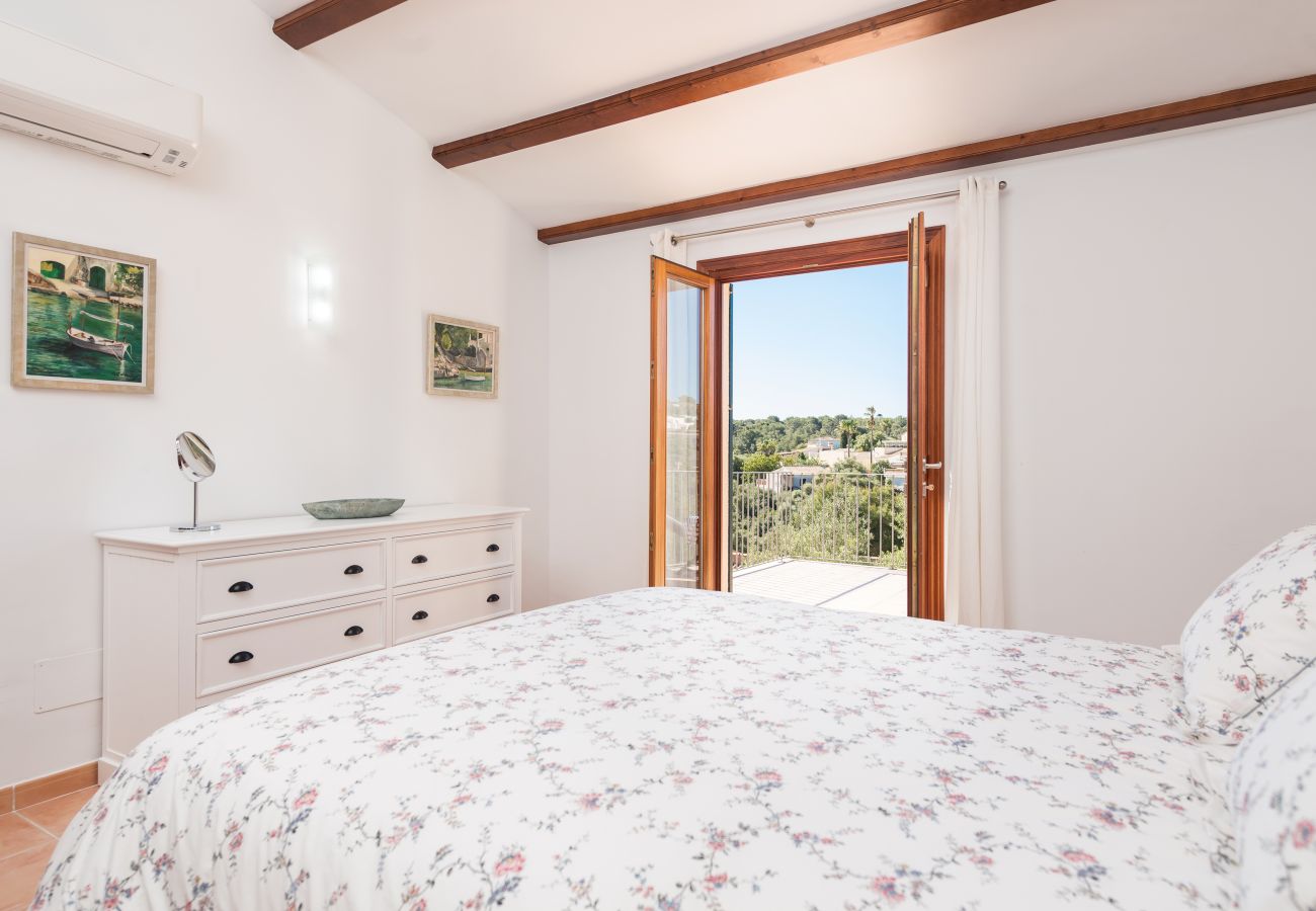 Stadthaus in Cala Romantica - Casa Goldi Haus 350mtr vom Strand für 4 Personen