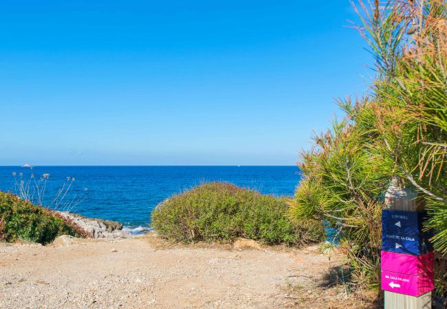 Villa in Capdepera - ELIONOR Villa für 6 Personen in Cala Ratjada