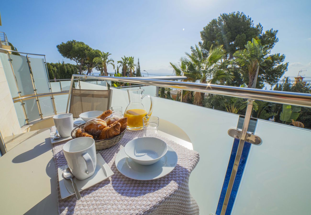 Chalet in Alcudia - Alcanada 1 für 8 mit Schwimmbad 70m vom Meer entfernt