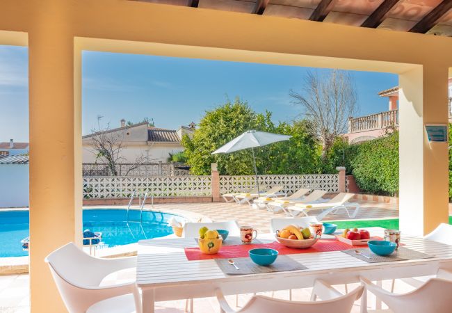 Ferienhaus in Marratxi - Villa Caülls für 10 Personen mit Pool und in der Nähe von Palma