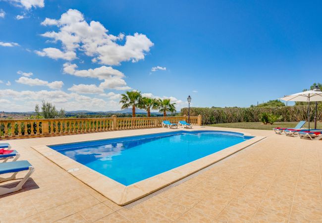 Finca in Lloret de Vistalegre - Finca Bielo für 8 Personen mit Schwimmbad in Lloret