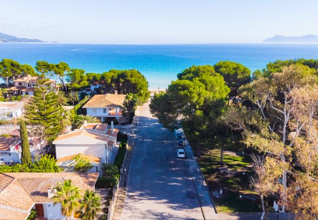 Villa in Platja de Muro - Casa ANECS für 6, 100 m vom Strand von Alcudia entfernt
