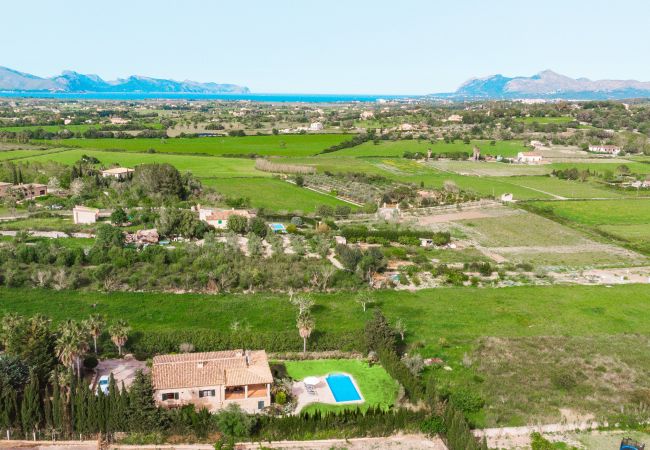 Villa in Alcudia - ES CLOS Finca für 6 mit privatem Pool in Alcudia