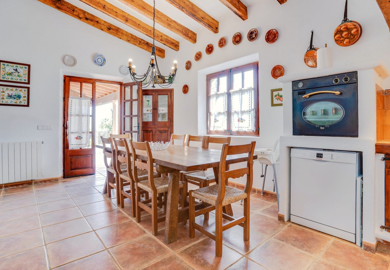 Villa in Alcudia - ES CLOS Finca für 6 mit privatem Pool in Alcudia